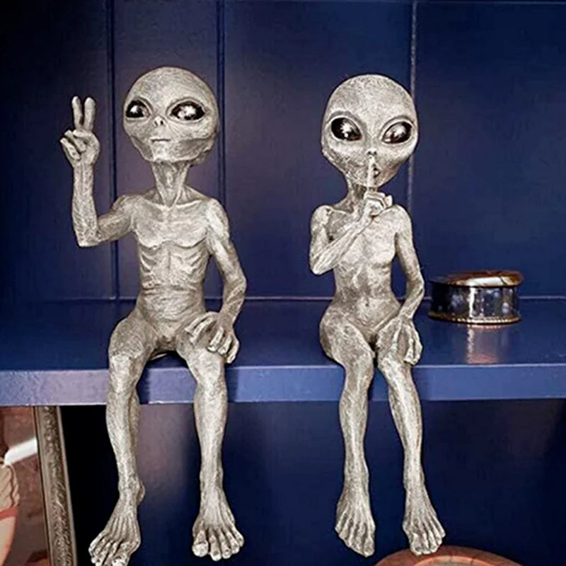 Alien Outer Space Alien Dude & Babe Shelf Sitters 2-Piece Set